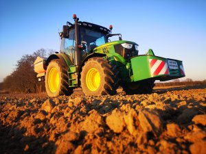 John Deere 6110R