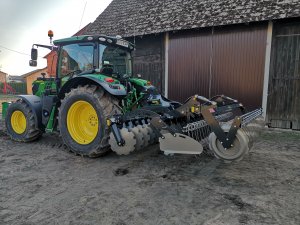 John Deere i Agro-Tom