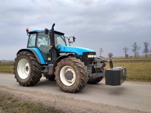 New Holland 8360