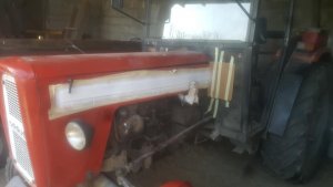 Ursus C-4011/360 napisy robione szablonami magnetycznymi