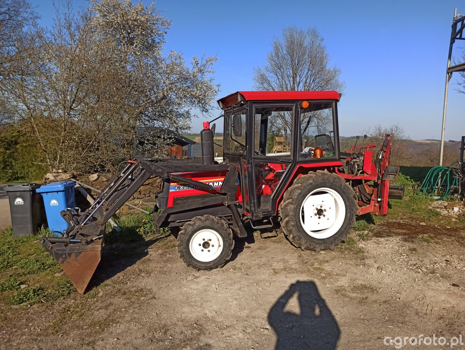 Zdjęcie traktor Yanmar FX22D id:798782 - Galeria rolnicza agrofoto