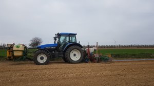 New Holland TM135