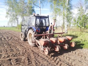 Farmtrac 675DT i Becker