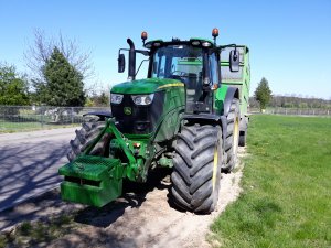 John Deere 6175M i Joskin