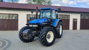 New Holland TM135 