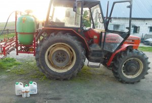 Zetor 7045 i Opryskiwacz Promar 400L