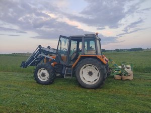 Renault 106.54 + Krone 320