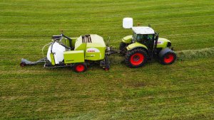 Claas Ares 836 & Claas rollant 375 RC Uniwrap