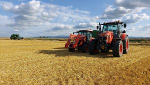 Kubota m7152 m7060 i John Deere 1470