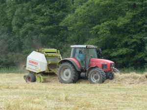 Massey Ferguson 8220 | Claas Variant 260