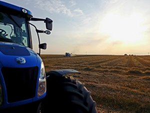 New Holland i Bizon Rekord Z058