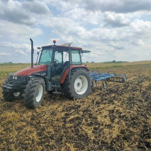 New Holland L95 + Lemken