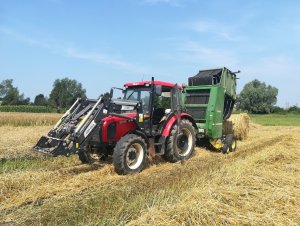 Zetor 6341 i John Deere 550