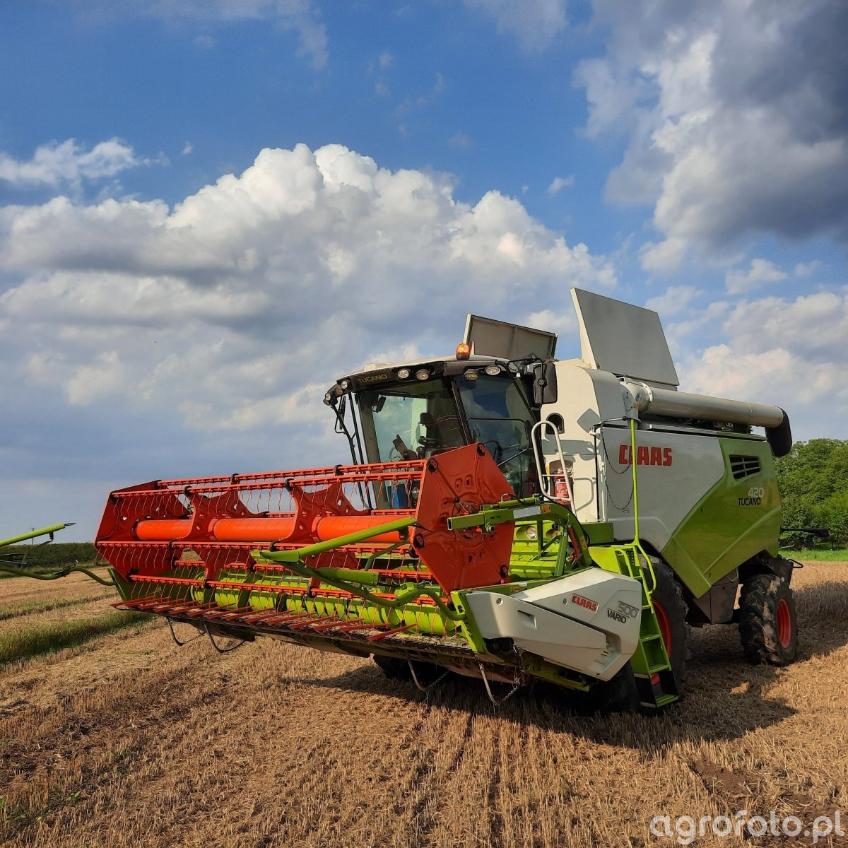 Kombajn Claas Tucano Zdj Cie Galeria Rolnicza Agrofoto