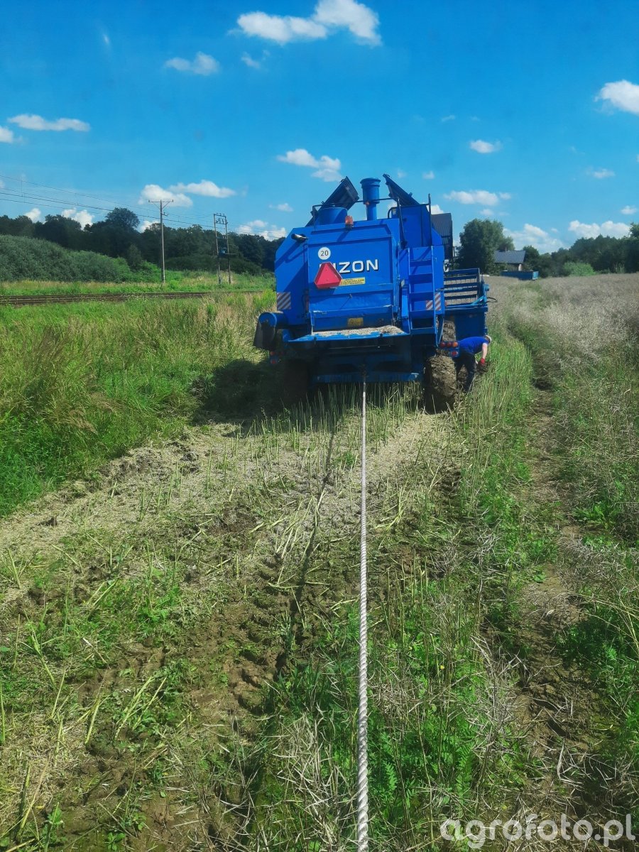 Kombajn BS 110 - foto #804671 - Galeria rolnicza agrofoto