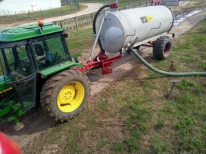 John Deere 2650, beczkowóz 8 tys