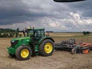 John deere 6215R