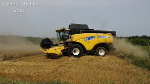 New Holland CX8070