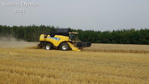 New Holland CX8070