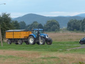 New Holland T6070