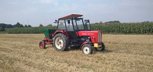 Ursus C-360 i rozsiewacz kos