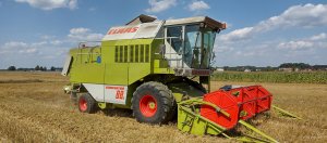 Claas Dominator 88 S