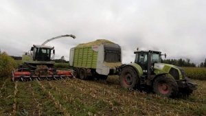 Claas Jaguar 870 & Claas Axion 840 Cargos