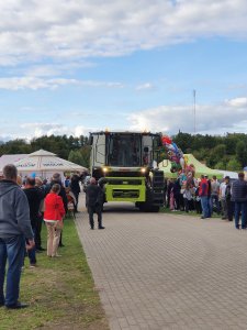 Claas Lexion 7600