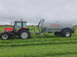 Massey Ferguson 6140 + Fliegl 