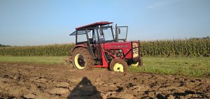 Ursus C-360 i pług UG 3