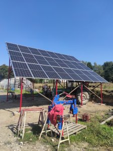 Wiata z fotowoltaiką