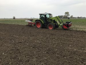 Claas Arion 450 + Akpil KM 180R