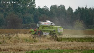 Claas Dominator 76