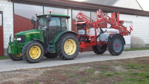 John Deere 5080R i Unia Plus 2015