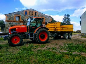 Kubota M115GX III i Wielton 10 T