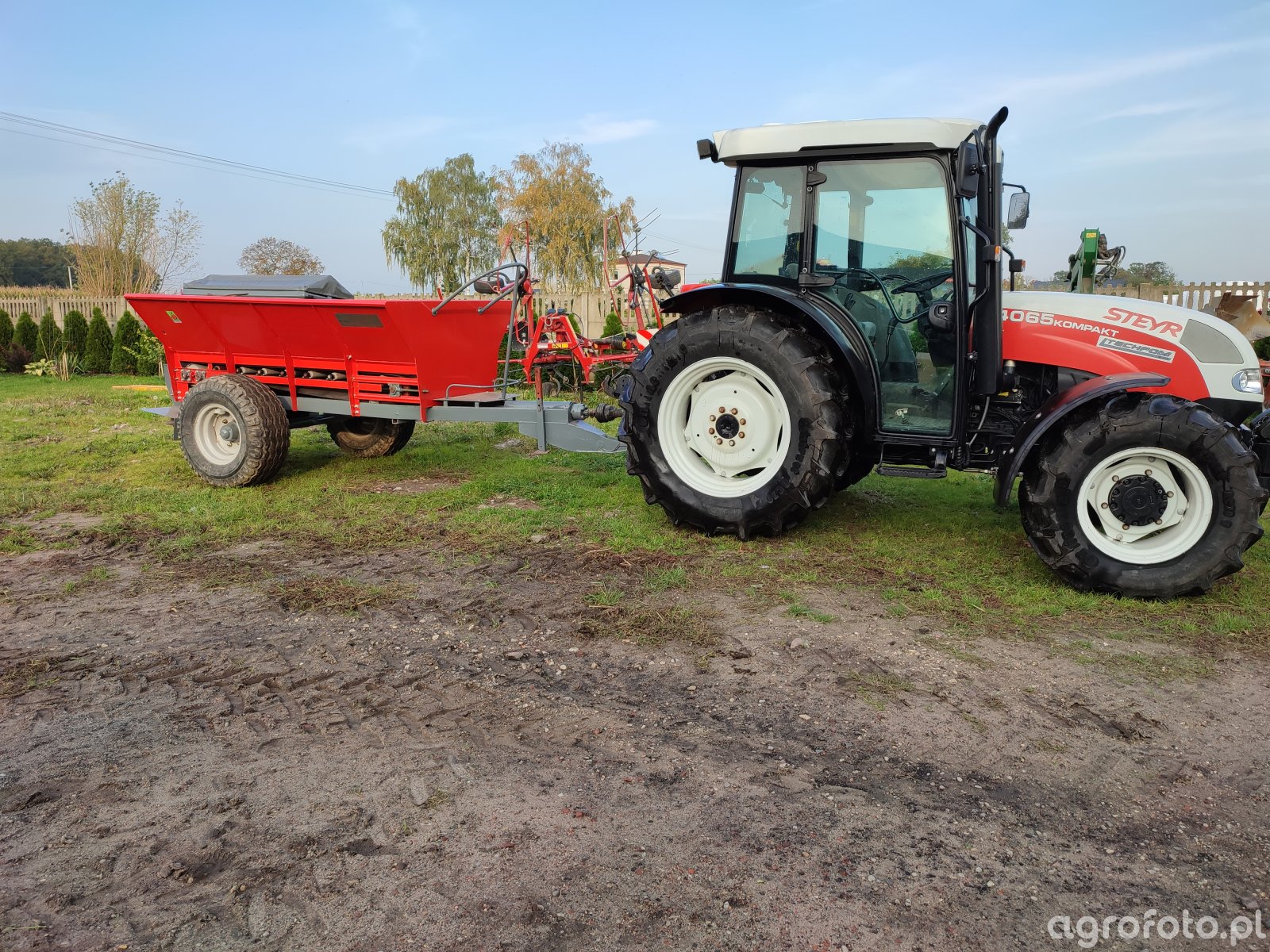 Rcw zdjęcie rozsiewacza nawozu 807232 Galeria rolnicza agrofoto