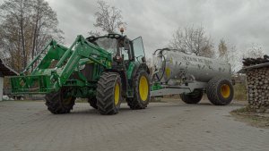 John Deere 6120M & Joskin Modulo 2