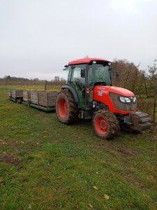 Kubota M7040N