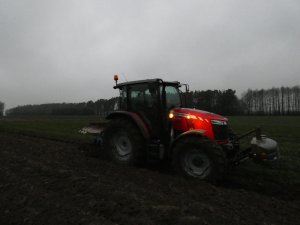MF 5710 + Frost Elbe 2+1