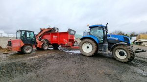 New Holland T7.210 & Unia Apollo 11