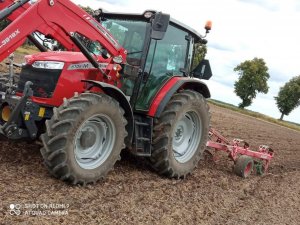 Massey Ferguson 5709M+Unia Tur120