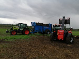 Claas Arion 440 + Euromilk RX1400 & Manitou MLT733 LSU