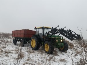 John Deere 2650