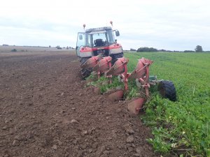 Massey Ferguson 6480 & Kverneland 150S