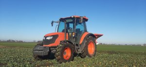 Kubota M4072 i Rauch MDS 17.1