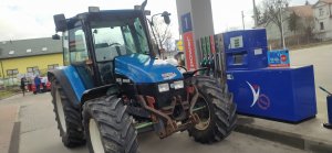 New Holland 6635 