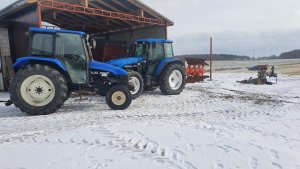 New Holland TL80 & New Holland TM115 