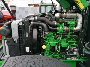 Silnik John deere 6120m