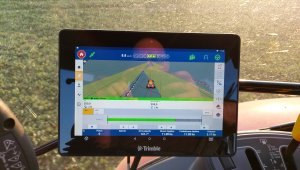 Hardi commander 2200 i Trimble GFX-750