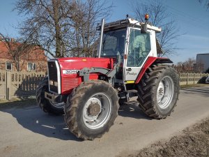 Massey Ferguson 699